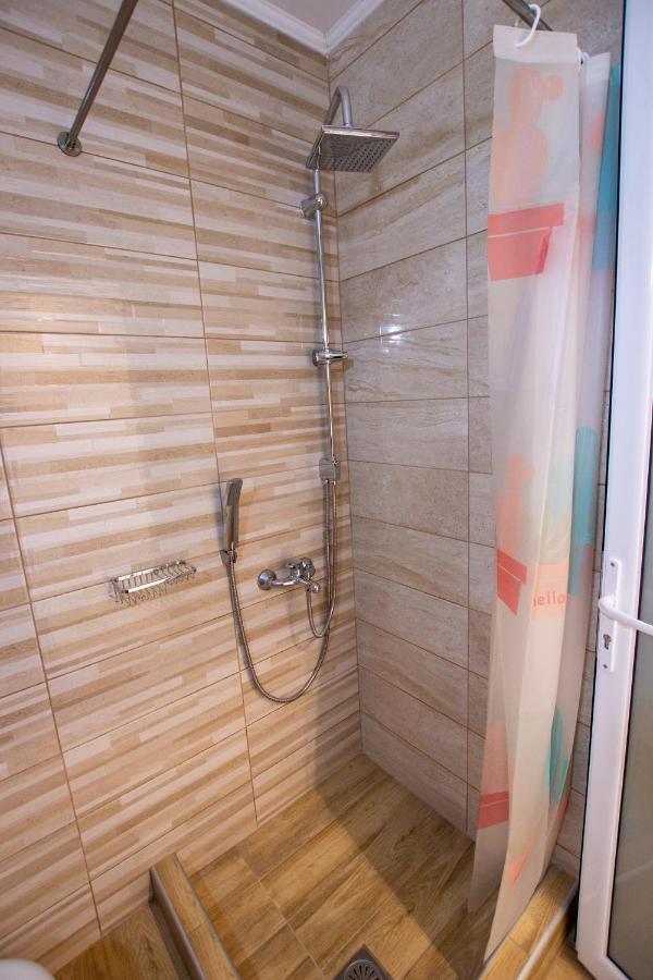 Babis House Daire Vrasná Dış mekan fotoğraf