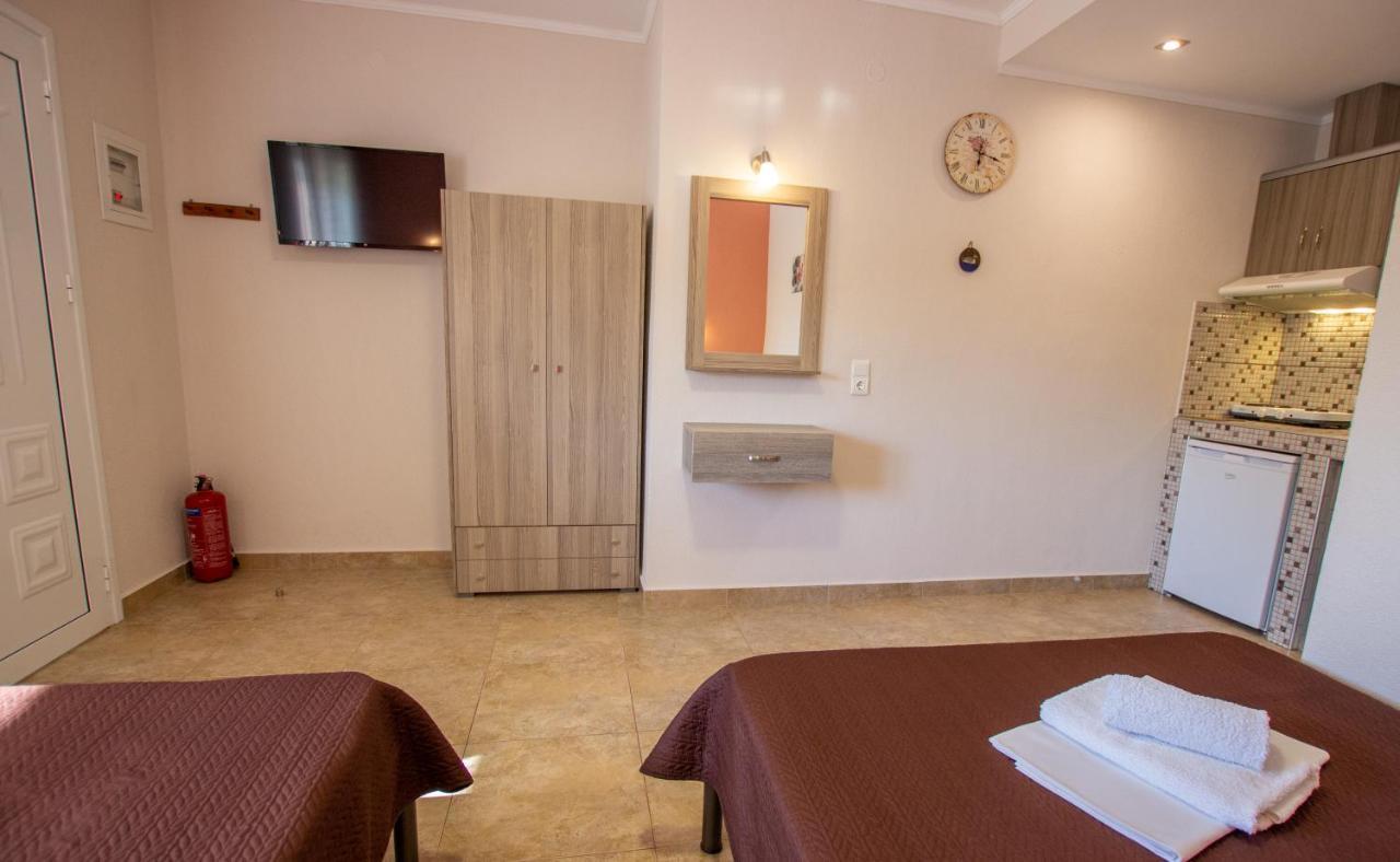 Babis House Daire Vrasná Dış mekan fotoğraf
