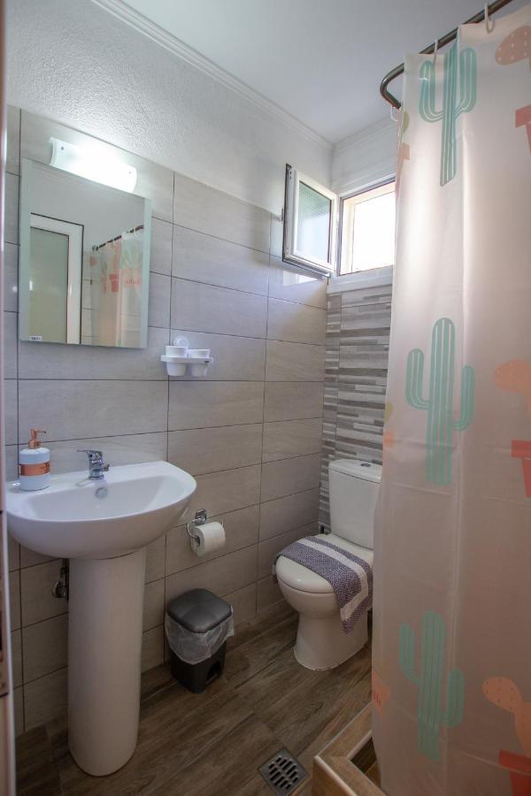 Babis House Daire Vrasná Dış mekan fotoğraf