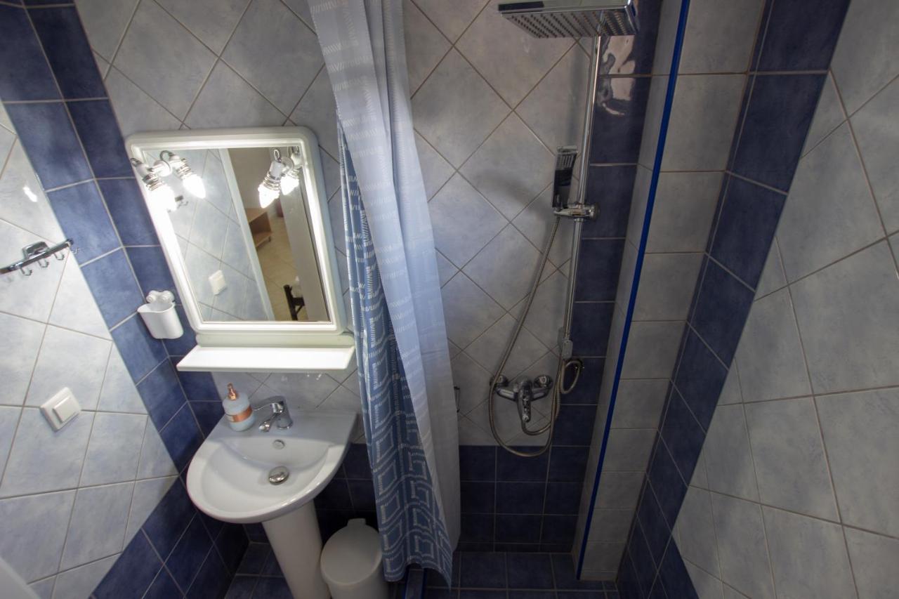 Babis House Daire Vrasná Dış mekan fotoğraf