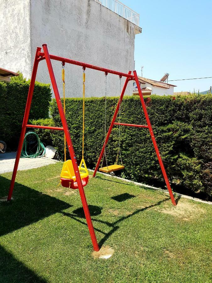 Babis House Daire Vrasná Dış mekan fotoğraf